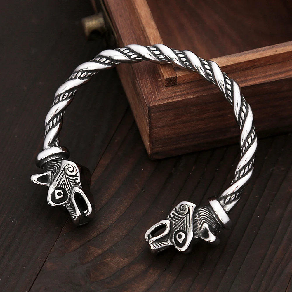 Vintage Nordic Viking Wolf Head Bracelet For Men Women 316L Stainless Steel Fashion Animal Bracelet Vikings Jewelry Dropshipping