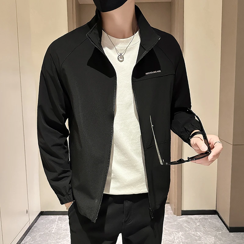 

Новая мужская летняя футболка из ледяного шелка 2025 года: тонкая, с воротником-стойкой, охлаждающая, с защитой от УФ-излучения, свободного кроя, для спорта...