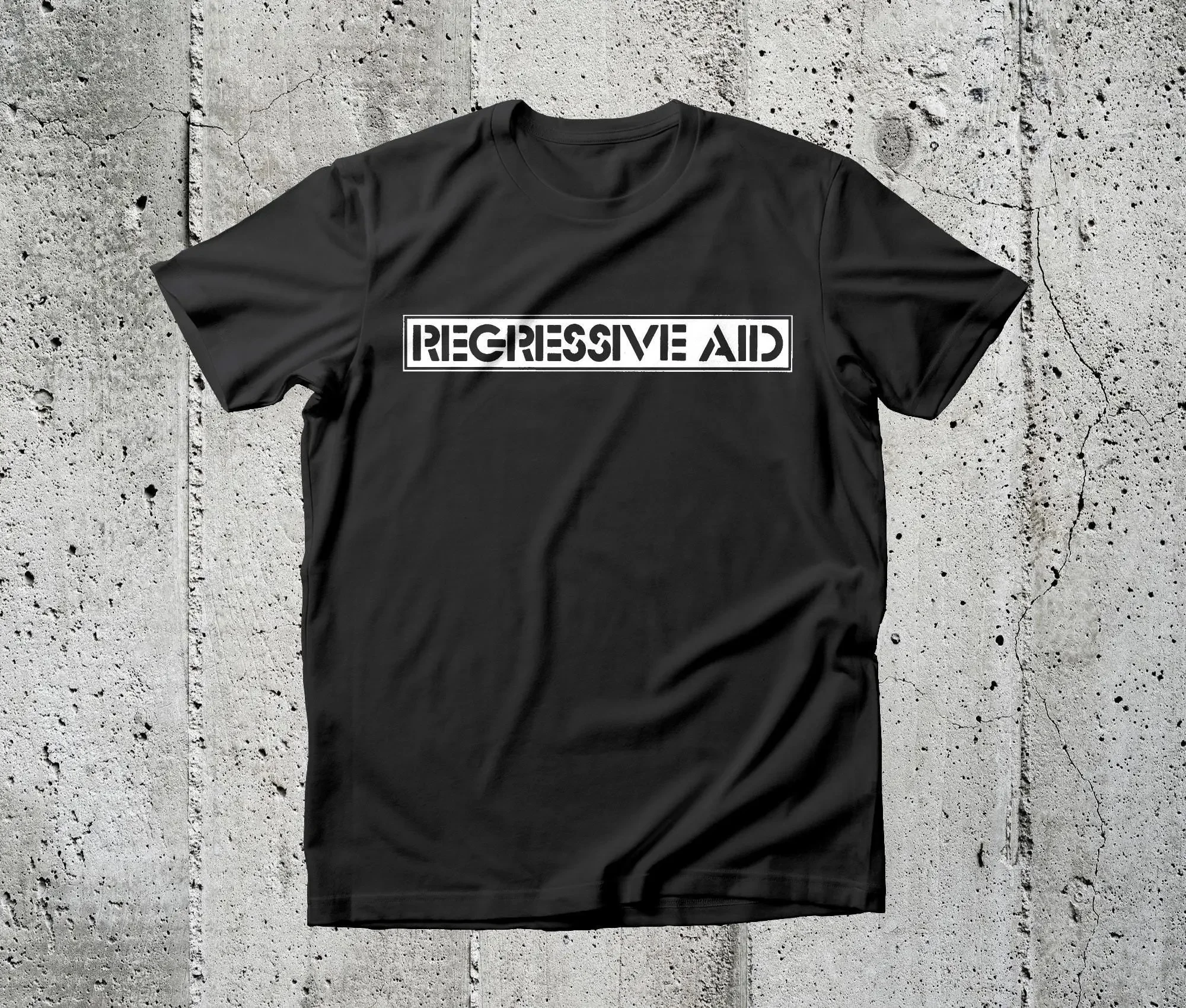 T-shirt du groupe Regressive Aid