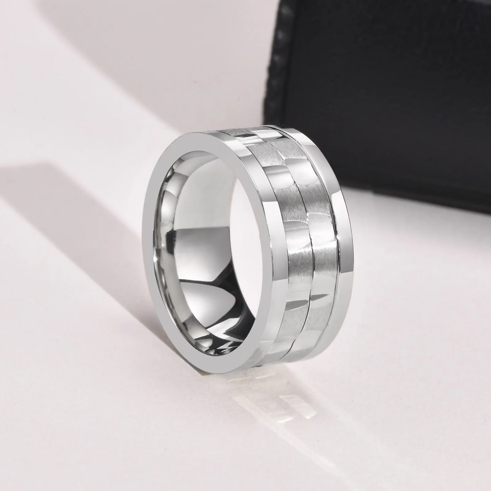 Vnox Wholesale 9mm Spinner Wedding Band Rings for Men, Anti Allergy Stainless Steel Fidget Anxiety Release Stress Finger