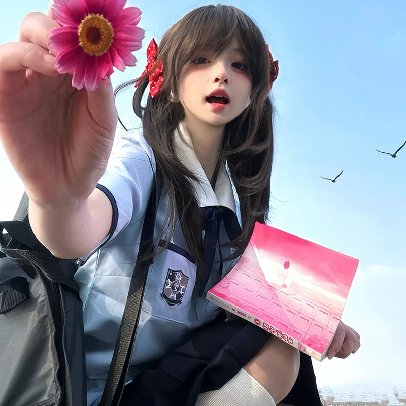Uniforme scolastica estiva di Taiwan Uniforme da scuola superiore a maniche corte da donna Studente coreano Camicia da marinaio blu per studentessa giapponese Gyaru