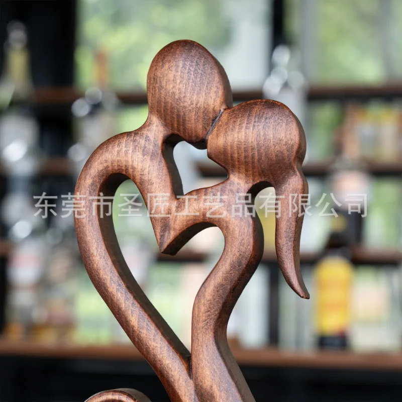 Romantic Love Home Decor Statue Hug Embrace Resin Crafted Abstract Modern Art Sculpture Decorative Home Gift