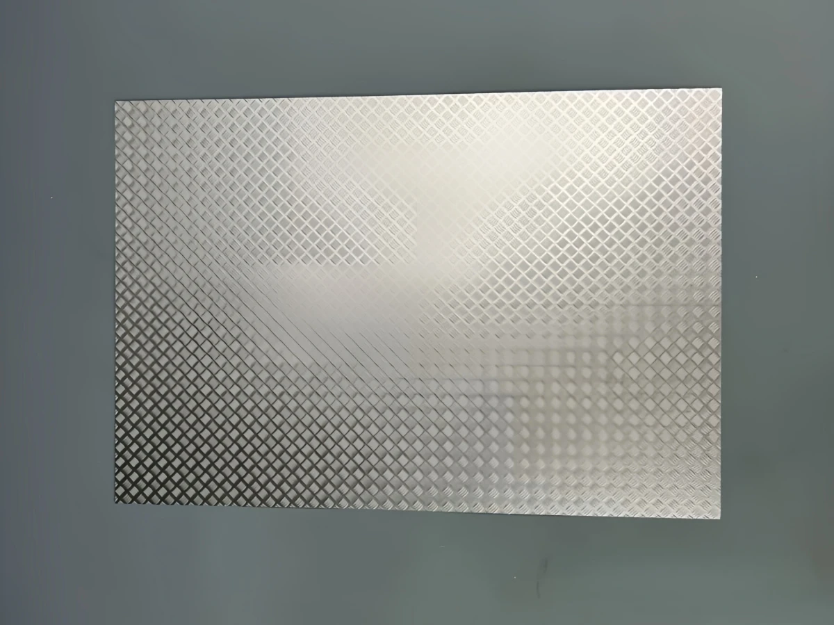 

Scaleclub 1/10 1/14 RC Truck Stainless Steel Checker Plate Anti-Skid Plate DIY