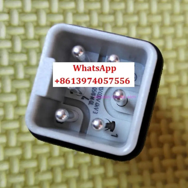 Connector 091200526…