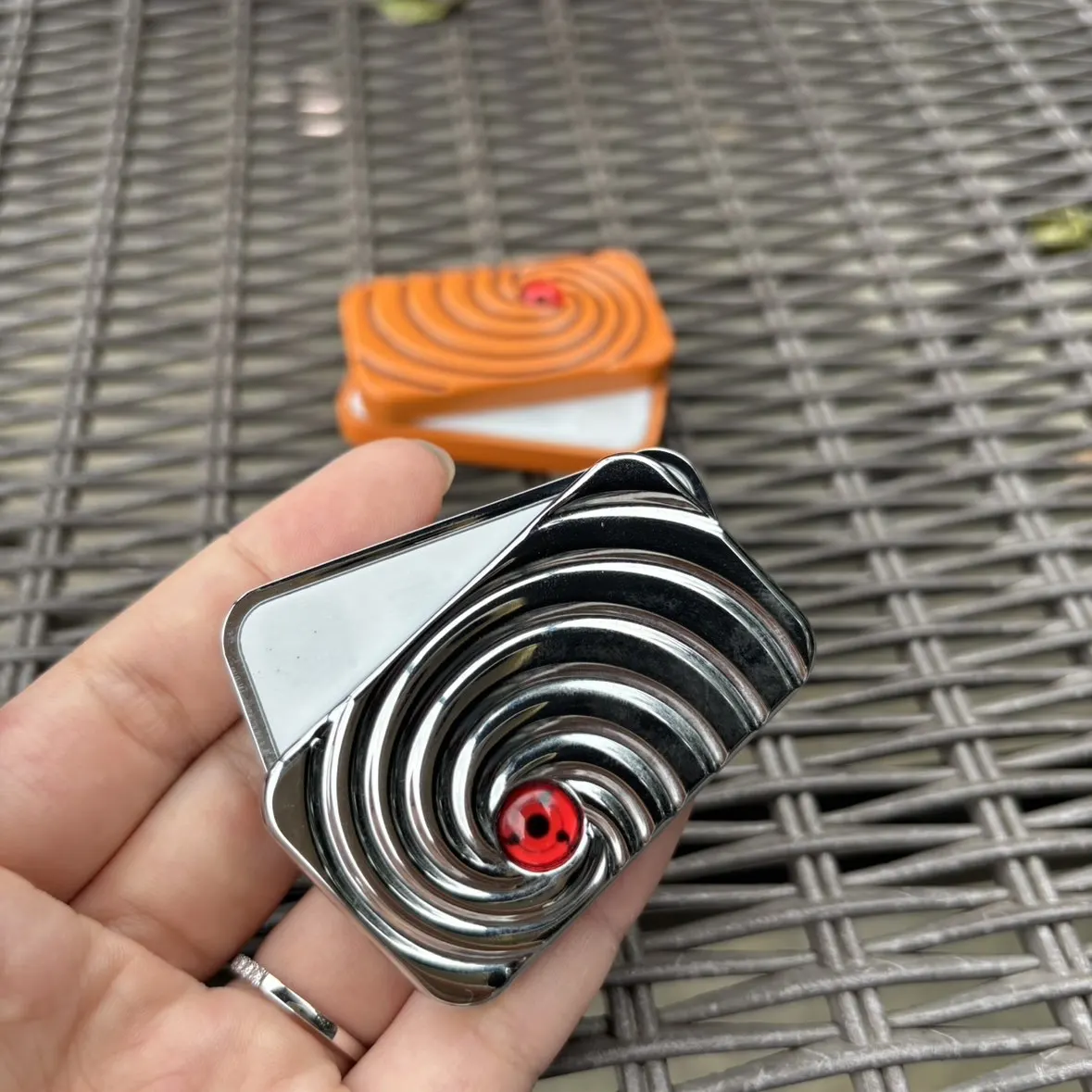 Ślizgacze Fidget Metalowe Zabawki Antystresowe Spinner Fidget Roztoczek Stop Cynku EDC Żuka Spinner Palcowy Zabawka Prezent