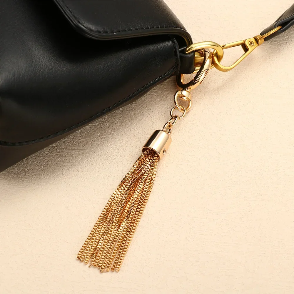 2024 Fashion Metal Decoration Buckle Tassel Pendant Keychain for Handbag Bag Purse Hardware Accessories DIY Crafts Decor Tassel