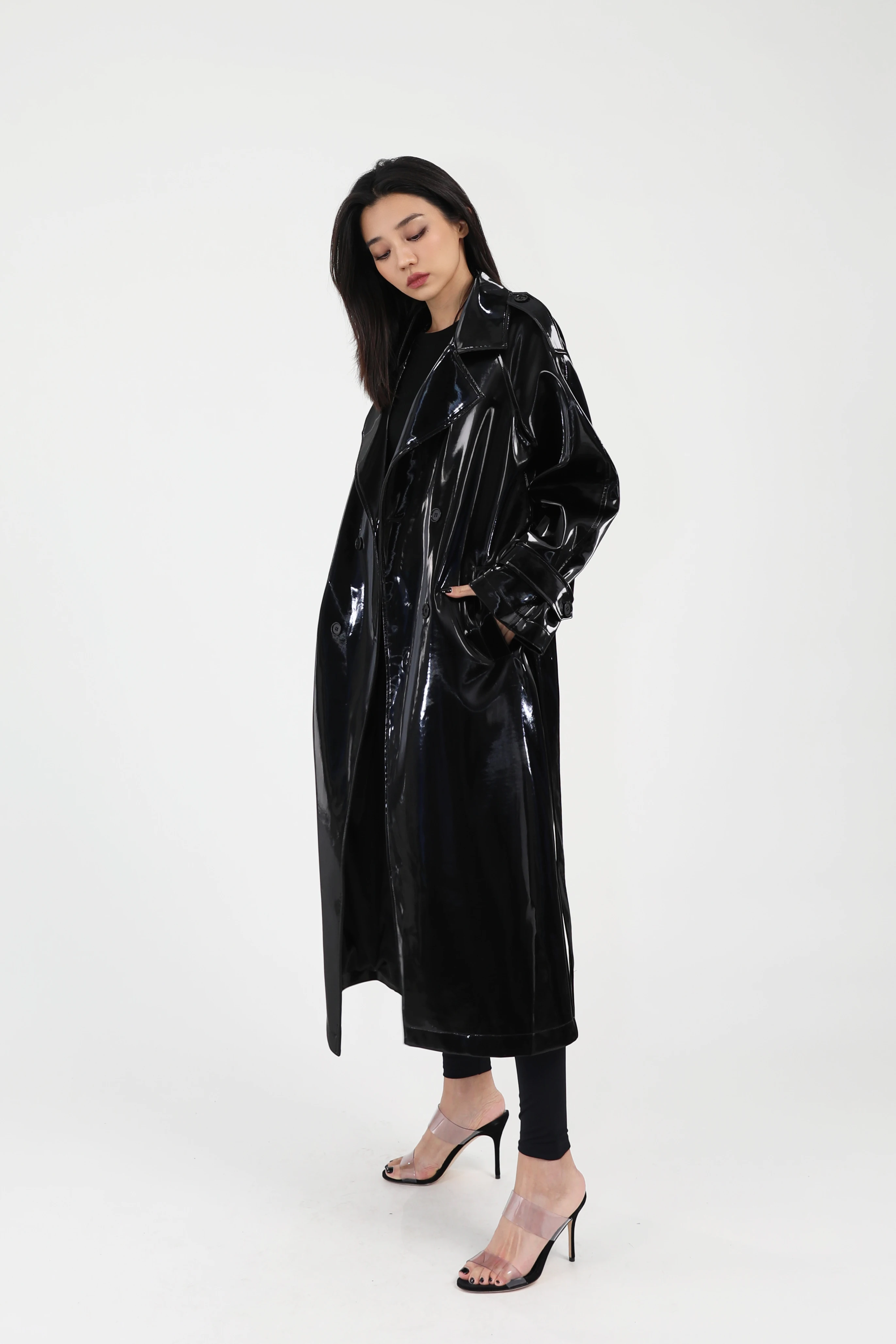 Lautaro Spring Autumn Long Shiny Reflective Patent Leather Trench Coat for Women Sashes Luxury Designer Runway European Fashion