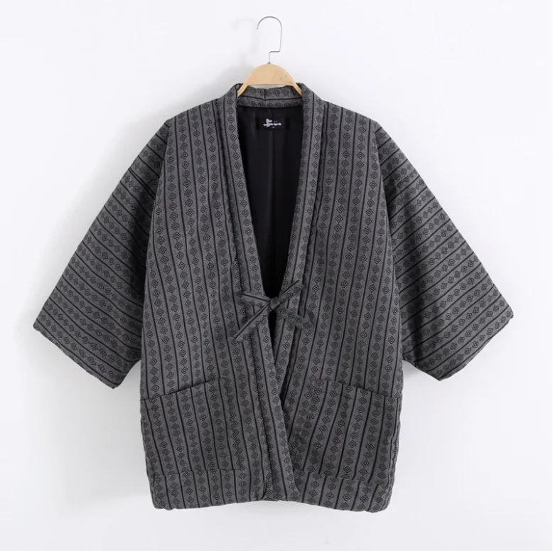 ملابس نوم من القطن الخالص بنصف ملفوفة على الطراز الياباني