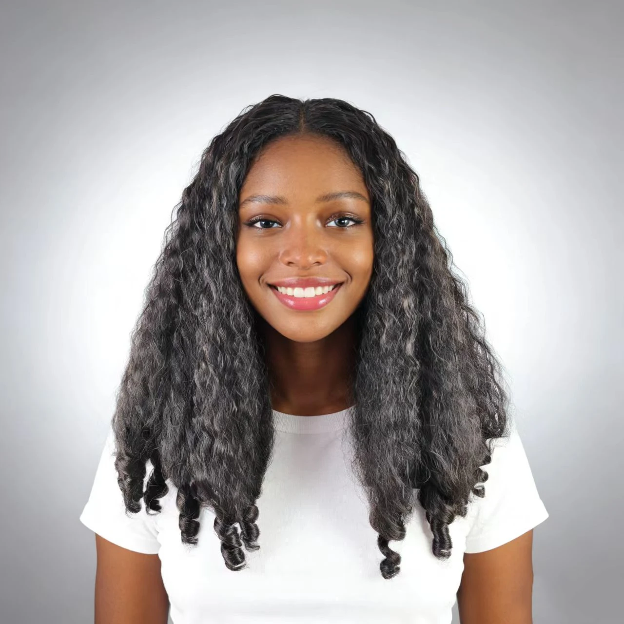 

African Style Wig, V Style, Specially Designed for Black Women, Kinky Curly Wig Series, up to 180% Density, Comfortable to Wear and Requires No Glue, Unique Dynamic Curls at the Ends, Made of Synthetic Materials, Leaves No Trace of Hair Clips (Black, 22in