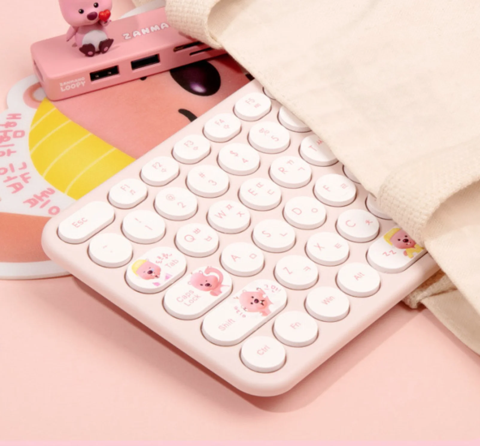 Kawaii Loopy Pink Beaver Cartoon Wireless Usb Keyboard Authentic Anime Girl Heart Cute Compact Wireless Keyboard Girl Gift