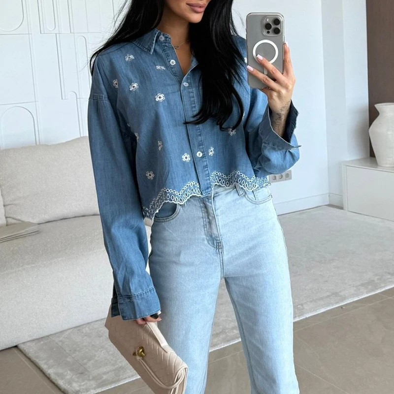 

Женская повседневная рубашка с отложным воротником, однобортная, с вышивкой, джинсовая, кружевная, с длинными рукавами, для улицы и на каждый день