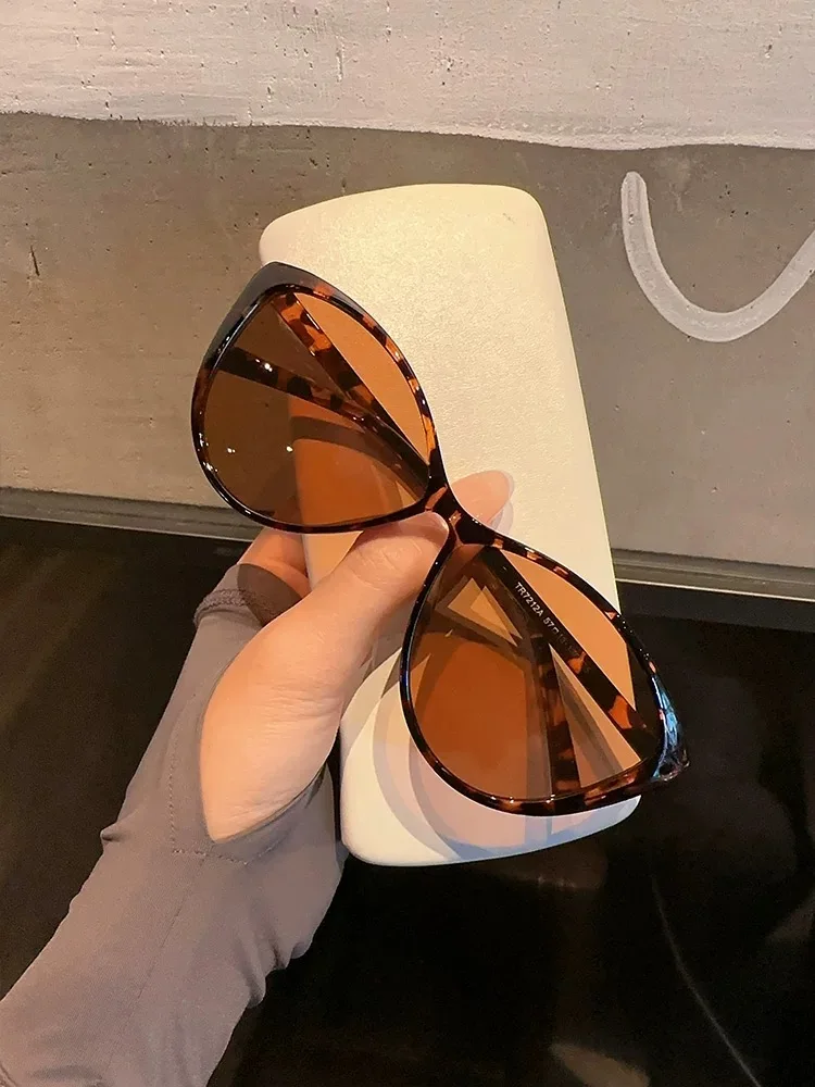 2025 Lady Cat-Eye Sunglasses High-End Acetate Petite Frame UV400 ProtectionWomen’s Shades Fashion Sunglasses