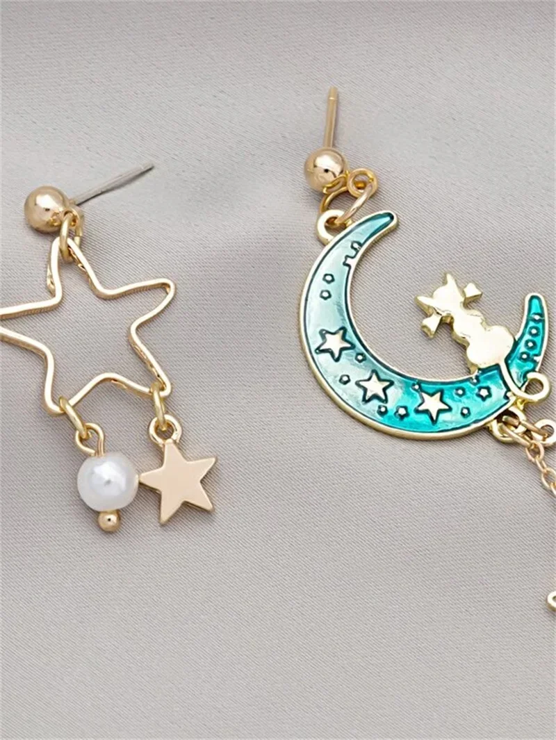 Star Moon Decor Drop Earrings for Women Cute Moon Star Dangle Earrings for Girls Sailor Moon Jewelry Gift