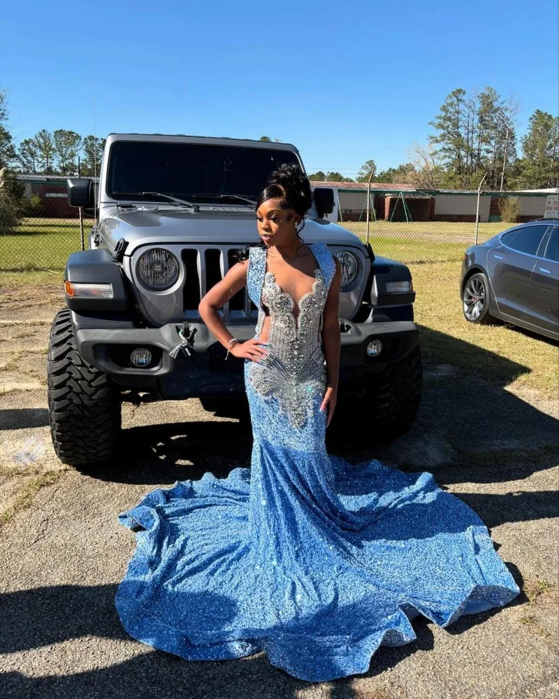 فساتين لحضور الحفلات الموسيقية بدون أكمام باللون الأزرق اللامع للفتيات الأفريقيات 2025 مطرز بالكريستال طويل حورية البحر فستان حفلات الزفاف فاخر مخصص