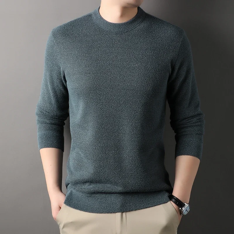 Winter men\'s round neck thickened sweater knitted pullover solid color long sleeved casual daily warm coat