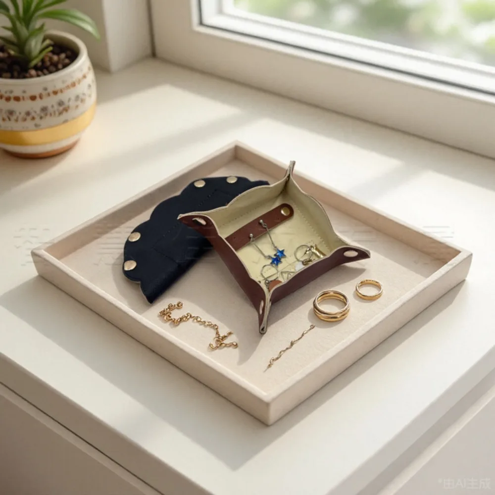 

Nordic Leather Desktop Storage Tray Jewelry Bag Storage Box Jewelry Display Tray Space Saving Portable Folding Organizer Travel