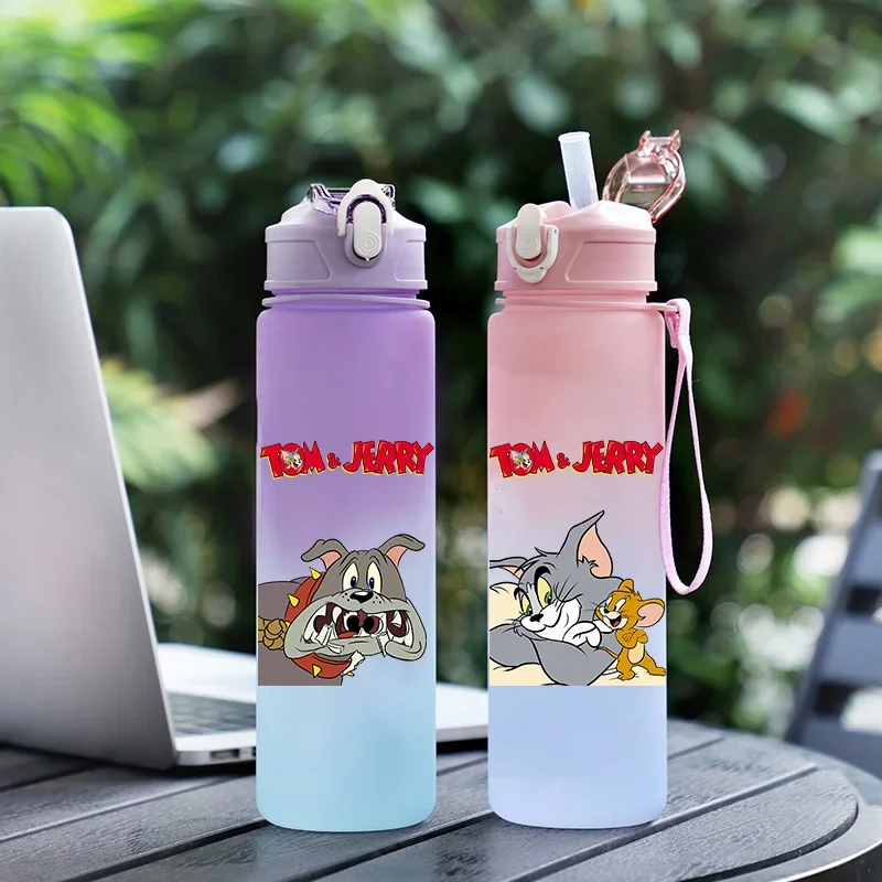 750ML Tom and Jerry Kids Large Capacity Water Bottle Outdoor Sports Gradient Plastic Water Cup Portable Leak Proof Water Bottle