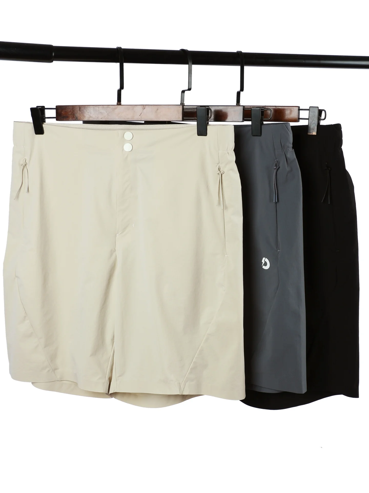 

Men's Outdoor Lightweight Qui Dry Breathable Sport orts Summer Thin Fitn Running Elastic Casual Five-Quarter Pants