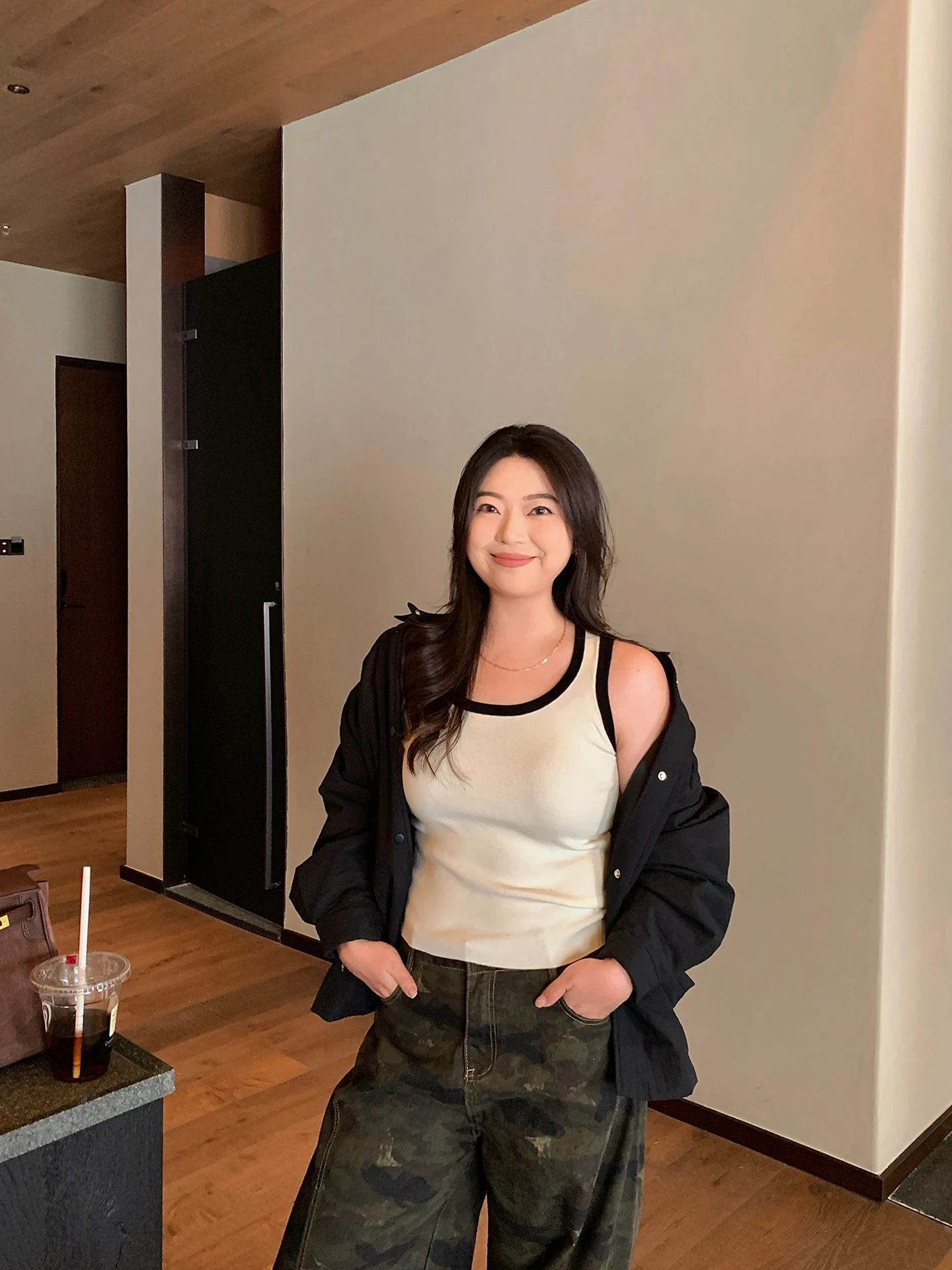 

Вязаный жилет Linda Laughing для женщин: повседневная внутренняя одежда, корректирующий силуэт, в корейском стиле, осень-зима, новинка