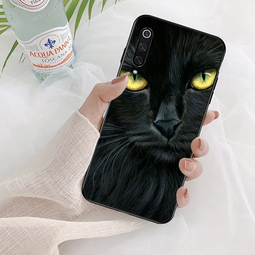 Black Cat Staring Eye Phone Case For Xiaomi Mi 5X 8 9 10 11 12 lite pro 10T PocoX3pro PocoM3 Note 10 pro lite