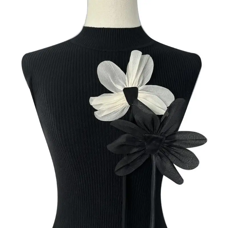 652F مجموعة مكونة من 2 بروش على شكل زهرة رقيقة/دبوس صدر/صدرية للسيدات للتسوق الأنيق #1