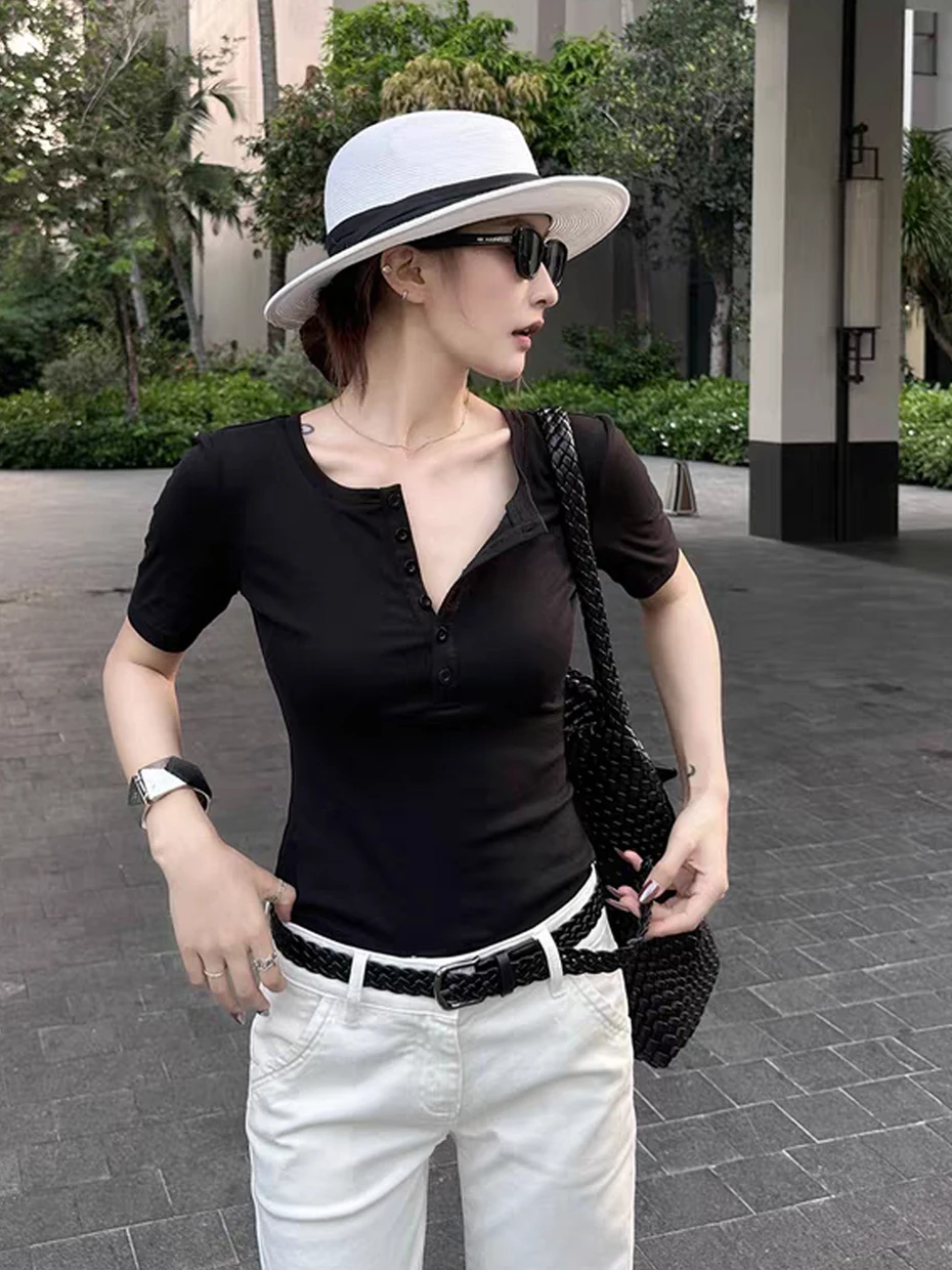 

Black Henry Collar Button Design Half Sleeve T-Shirt Women Summer Waist Cinching Slim Fit Short Sleeve Spicy Girl Top