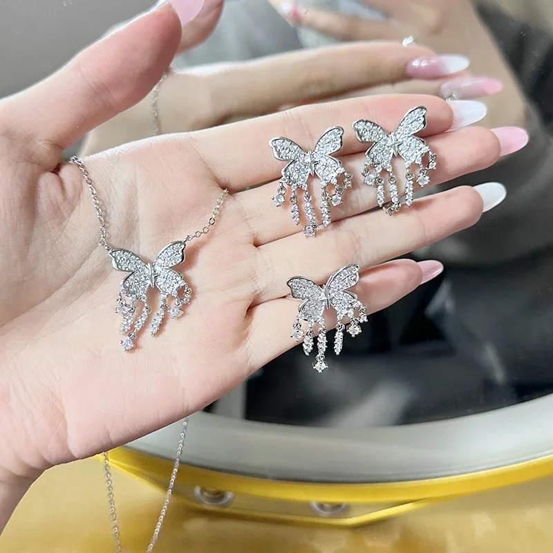 Mdl Moissa!Ite Styl…