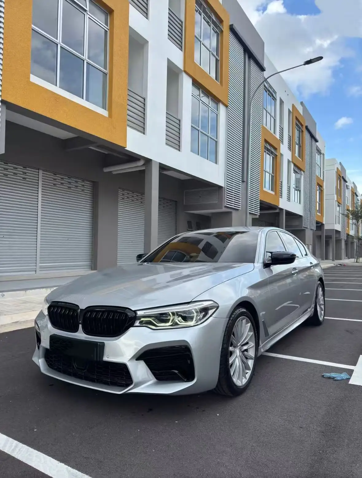 

NEW Headlight LED Light DRL Daytime Running Light Module For BMW 5 Series G30 G31 G38 2018-20 Angel Eye OE# 63117214934 7214934