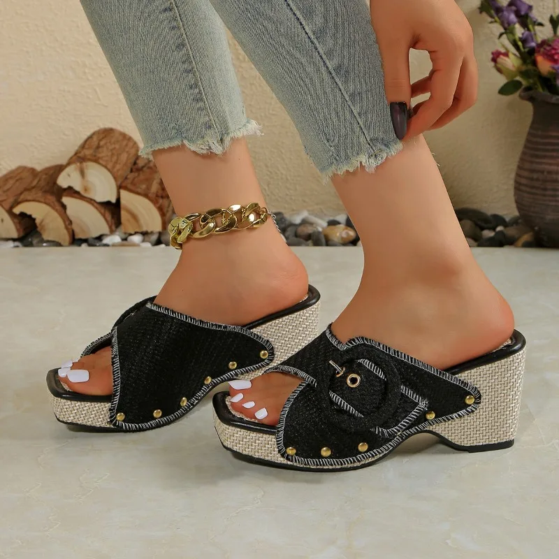 

2026 Summer New Women Sandals Fashion Wedges Heel Platform High Heel Slippers Rivet Metal Buckle Decor Casual Rome Sandals 8CM