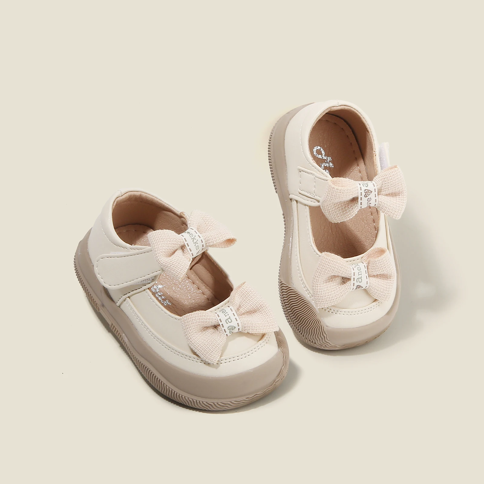 

Туфли принцессы для маленьких девочек на мягкой подошве для обучения ходьбе; Одиночные туфли для девочек; Новые весенние и осенние модели