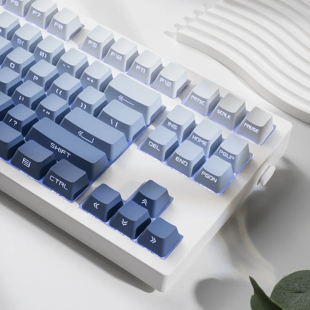 

Haze blue side engraved transparent keycap PBT material dipping process OEM height