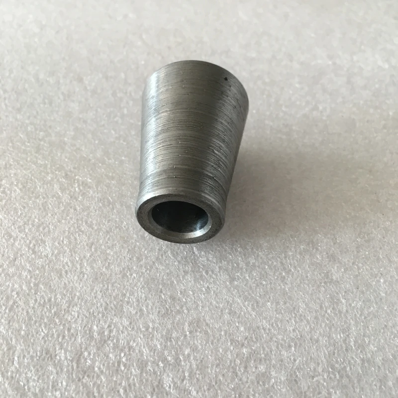 Engine Mount Spacer 7110276 for Loader A220 A300 751 753 S130 S150 S160 S175 S185 S205 T140 T180 T190 T200 T250 T300 T320