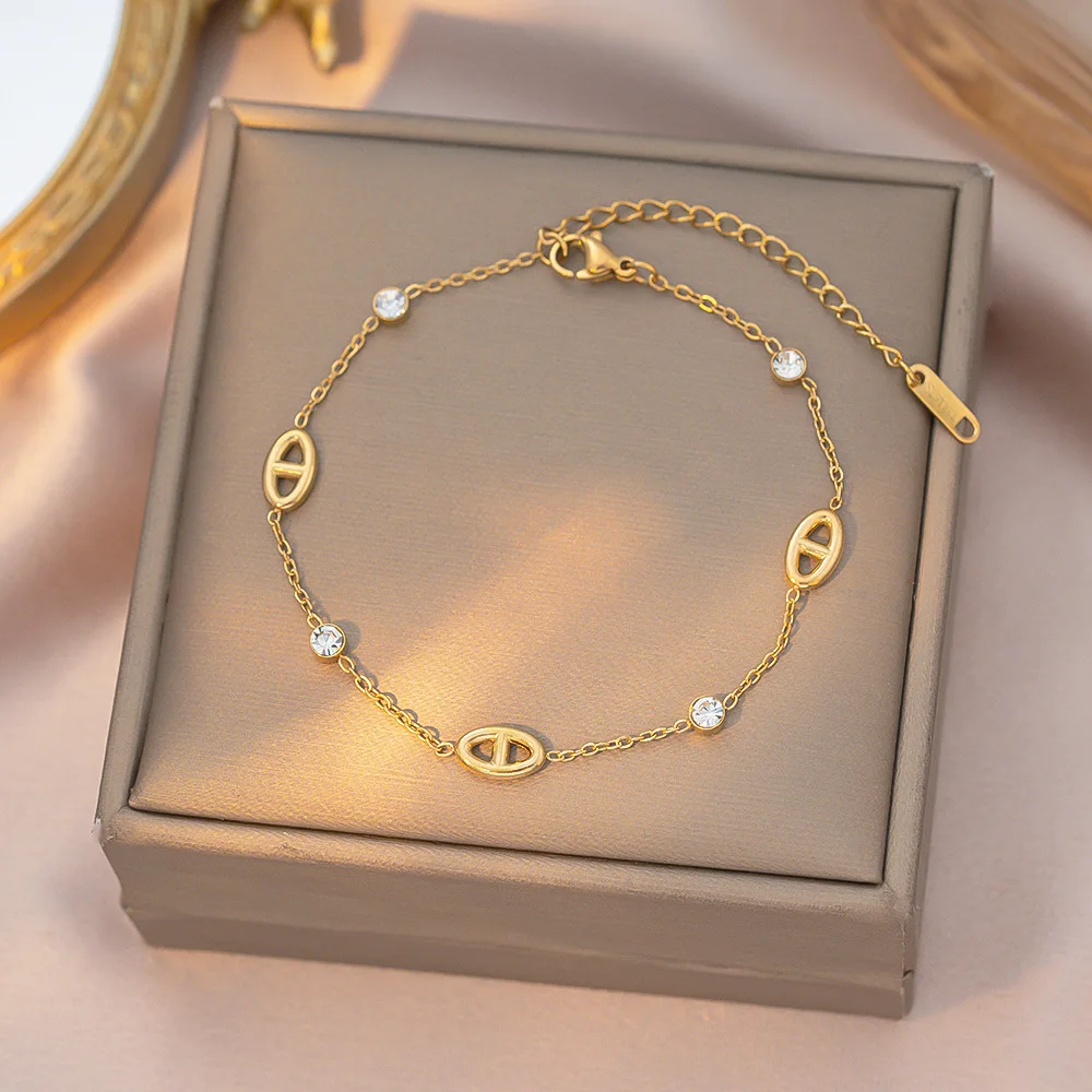 JP One Franse stijl minimalistische armband, witte zirkoon varkensneus roestvrijstalen armband voor dames, elegante kettingjuwelen
