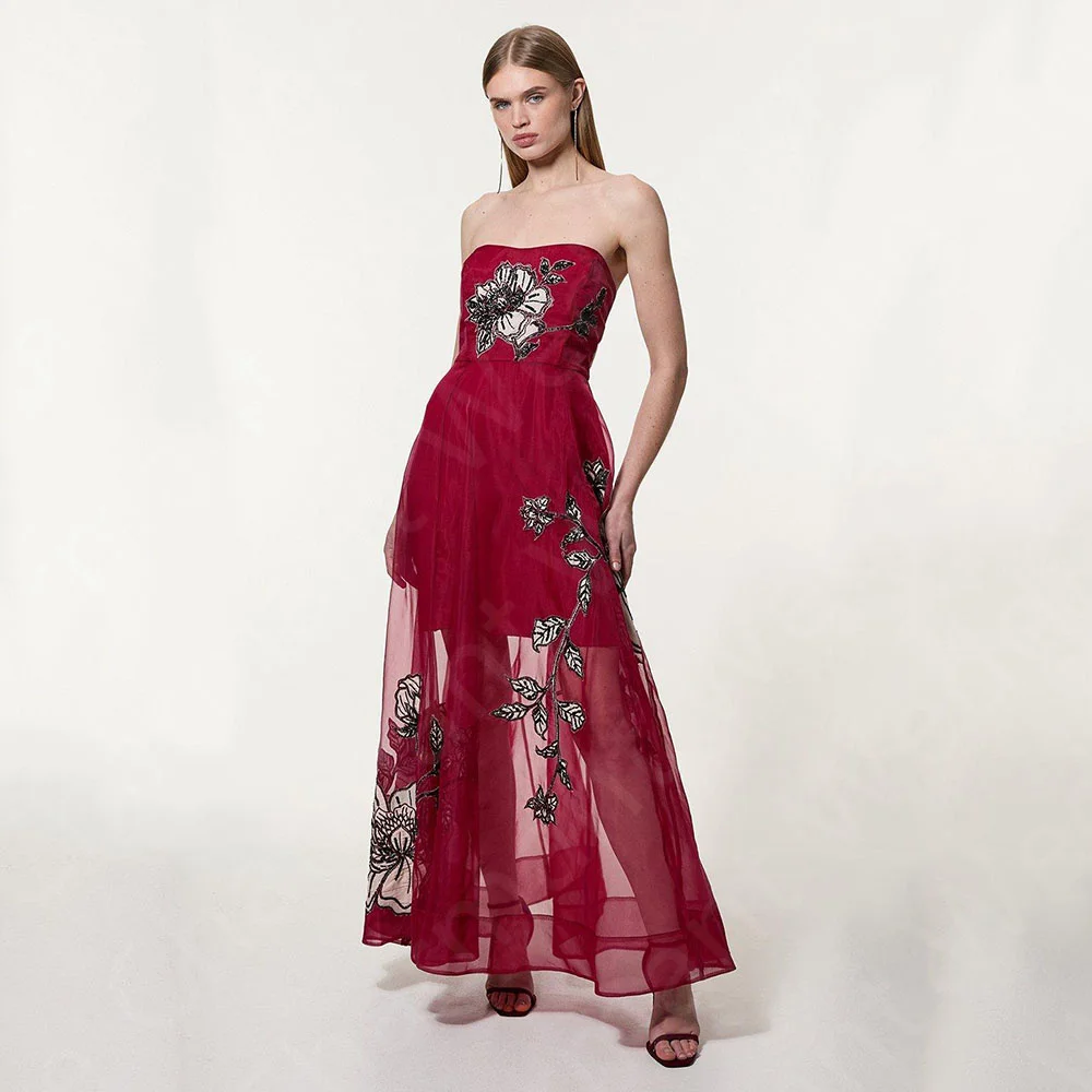 

Customized Latest Burgundy Prom Gowns 2025 Sleeveless Evening Dresses Strapless Beading Wedding Party Gowns See Through Skirt