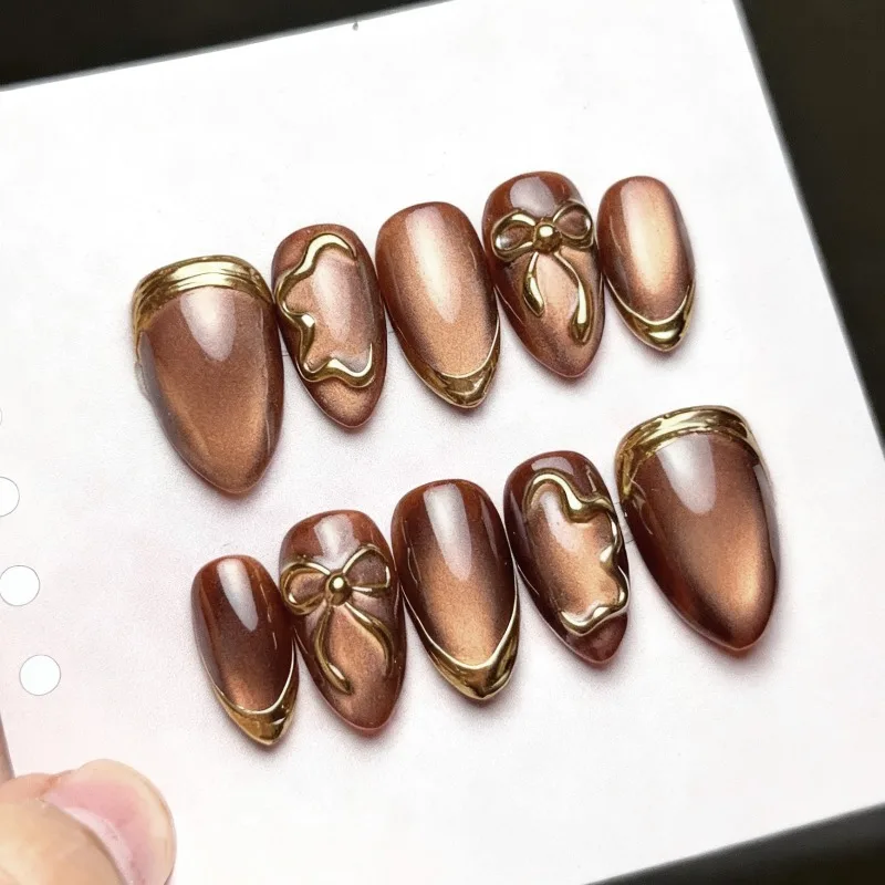 

24PCS Gilt Cat Eye Almond Press on Nails Gentle Bow Gold Plated French Simple False Nails High End Elegant Manicure Fake Nails