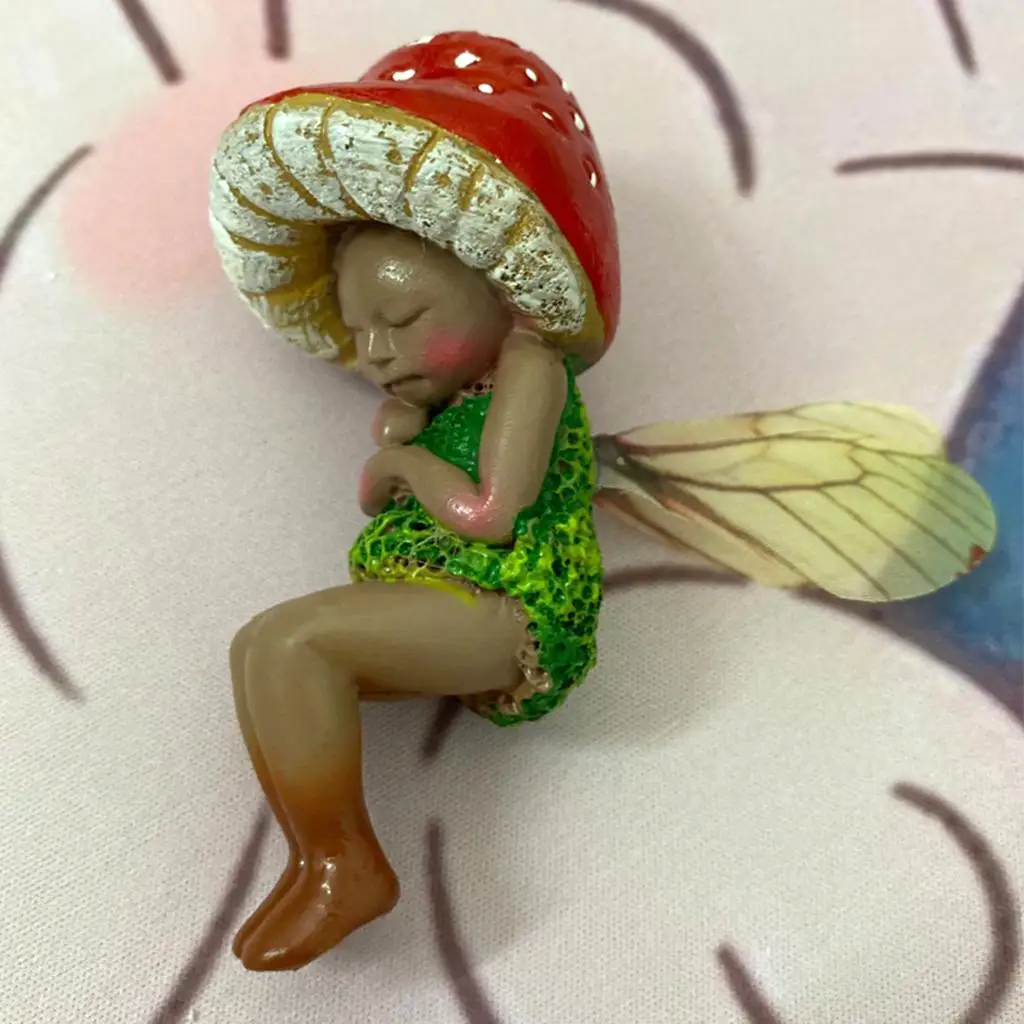 Mushroom Fairy Pixie Fly Wing Miniature Fairy Figures Miniature Fairy Garden Accessories Ornament Garden Decoration