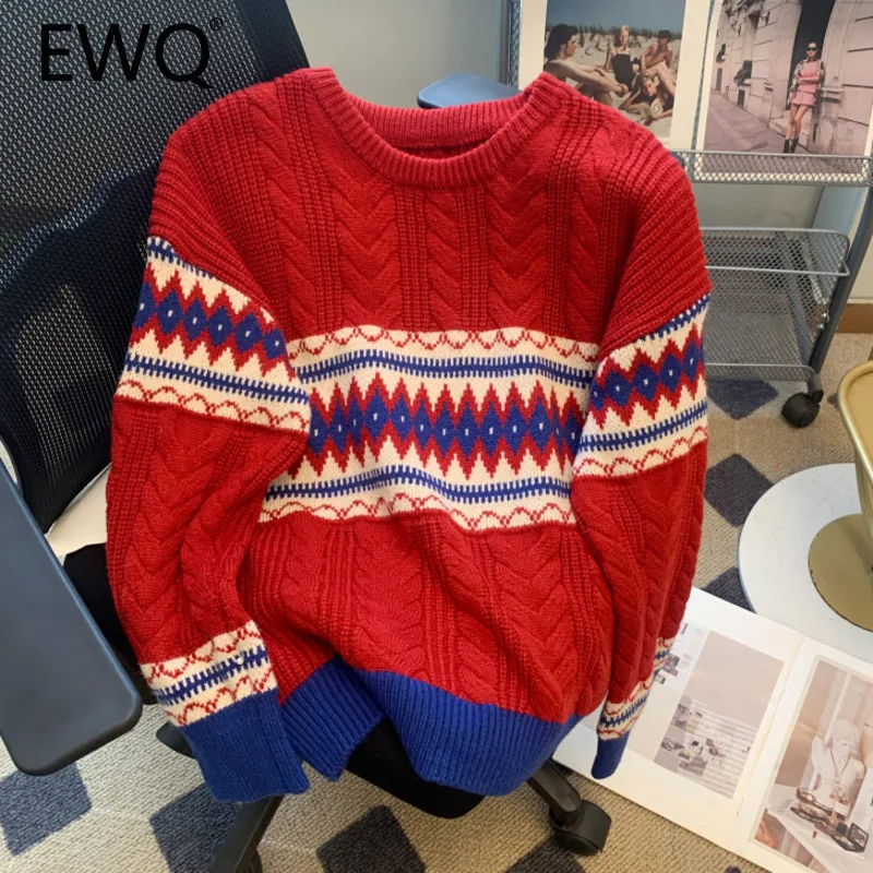 EWQ Vintage Style Contrast Colors Striped Pullover Sweater Christmas Long Sleeve Thick Red Knit Jumper 2024 Winter New 27X1977