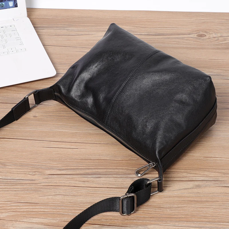 Natural Leather Men Bag Hobos 2023 New Men Bag Casual First Layer Cowhide Leather Shoulder Bags Male Crossbody Bag Boys Fashion