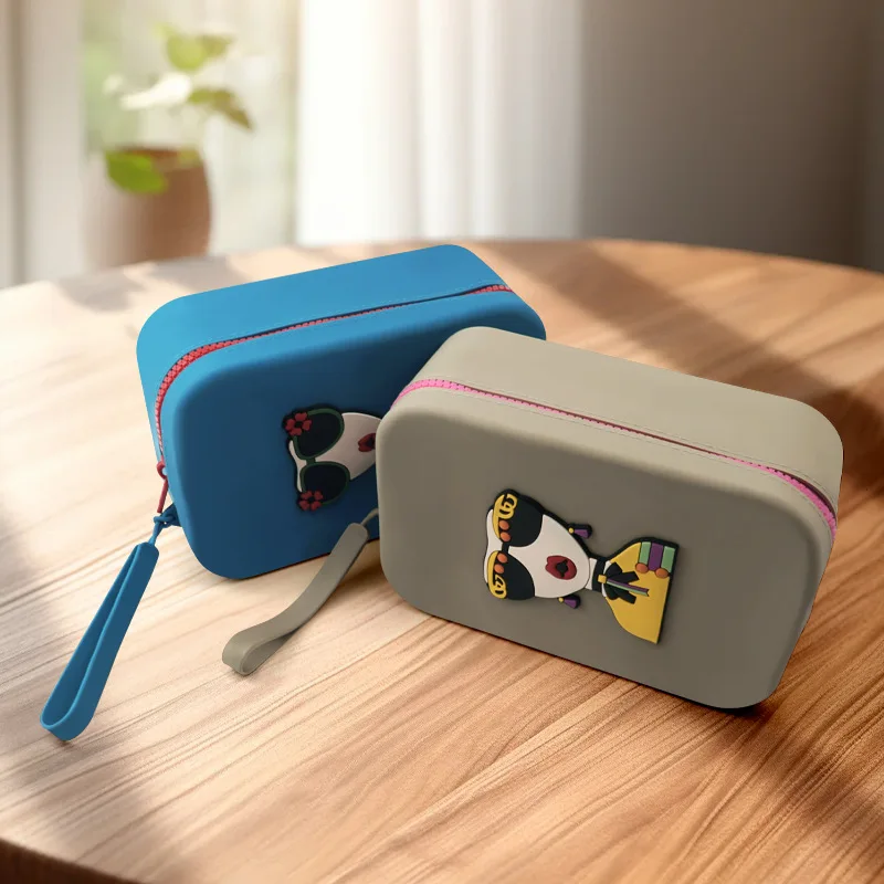 New Silicone Large Capacity Make Up Bag Travel Makeup Pouch Makeup Organizer Bag Waterproof Toiletry Bag Organizer Cosmetic Bag