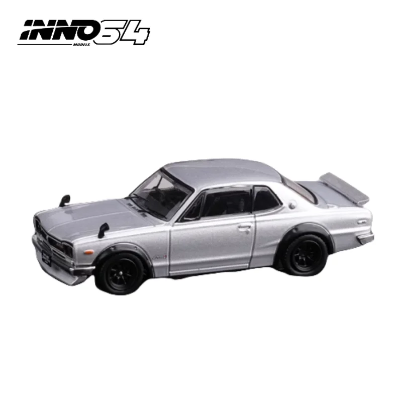 1:64 Nissan GTR Nissan SKYLINE 2000 GT-R KPGC10 alloy model, children's collection of display toys, holiday gifts for children.