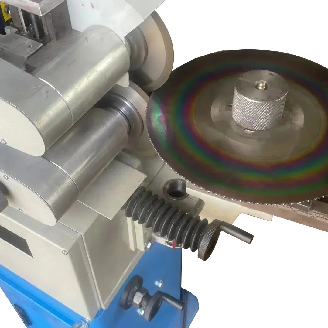 

Производство заточки долбежного шлифовального станка продает снятие фаски дисковой пилы SG-450 hss