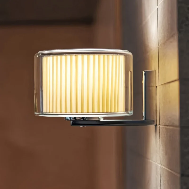 Middle Aged Bauhaus Wall Lamps Used In Coffee Shop Corridors Advanced Feeling Headboard Wall Fitting