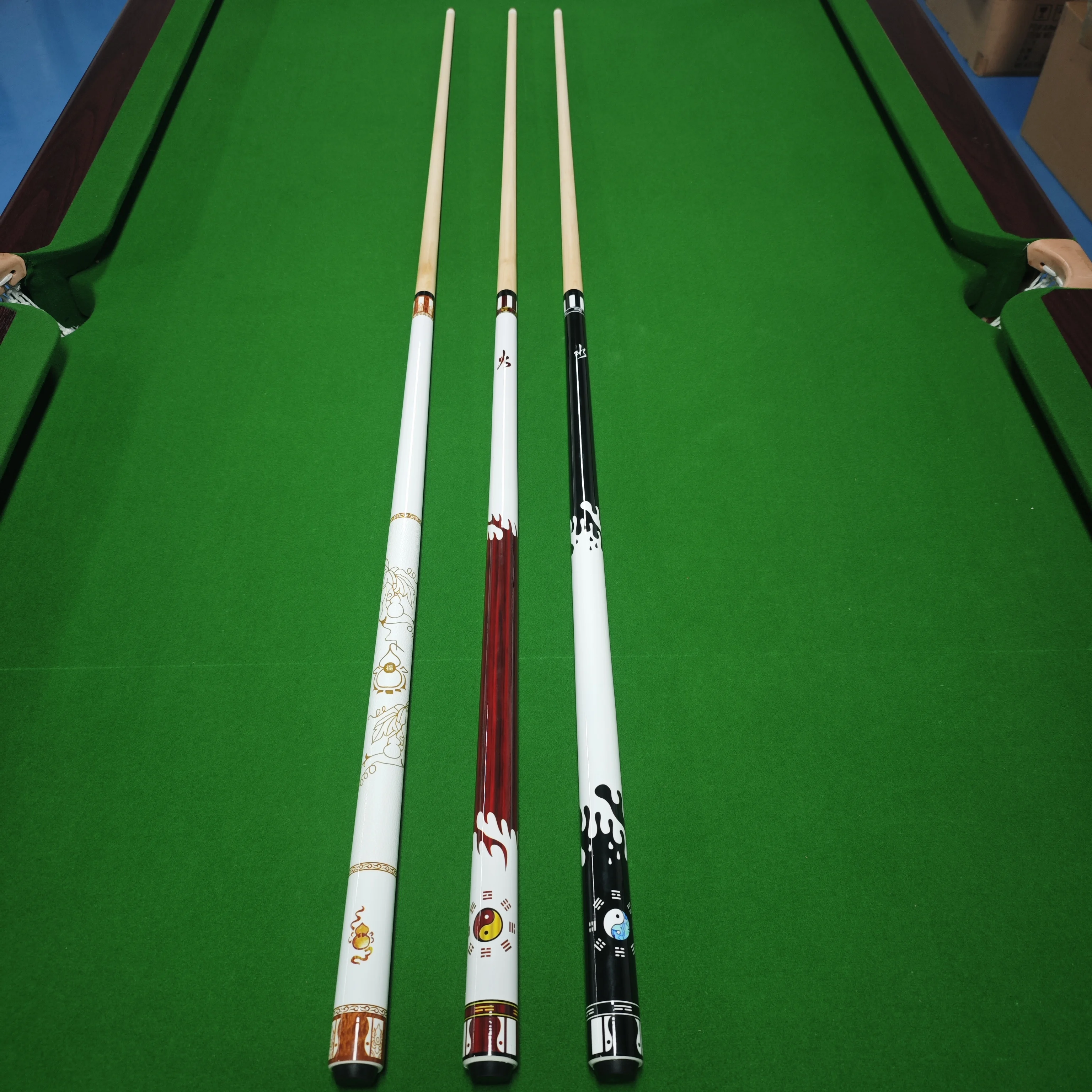Factory Wholesale 1/2 Jointed Maple Wood Billiard Stick High Grade Chinese Style Pool Cue