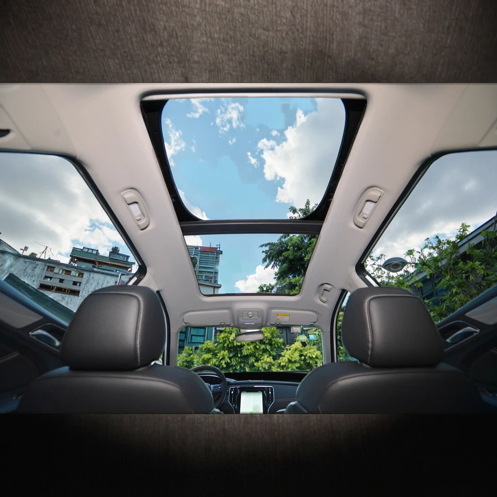 غطاء فتحة سقف كهربائي قابل للسحب للسيارة