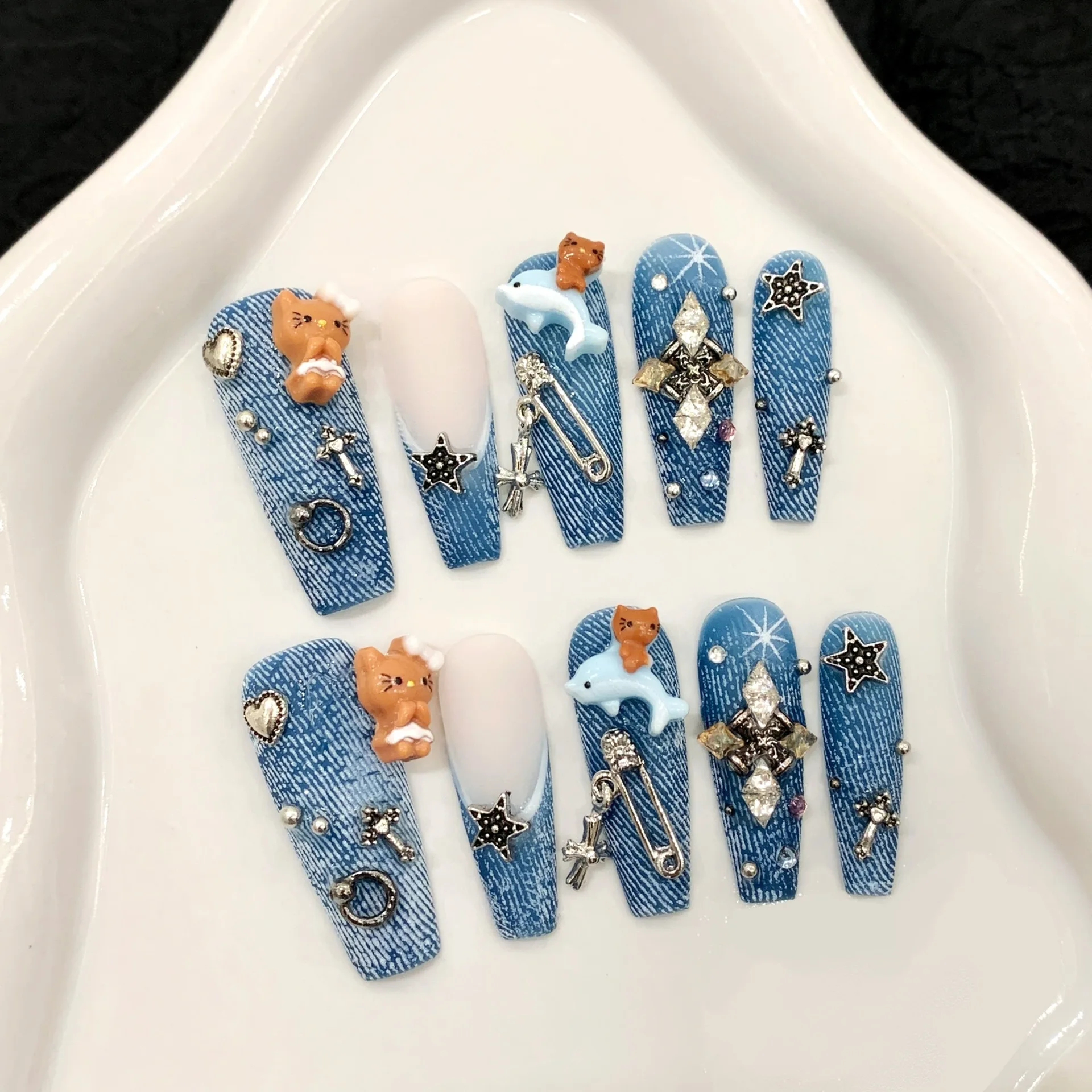 

10Pcs Handmade Press-on Nails in A Cowboy-inspired Design Cool Spice Girls Wearable False Nail Art