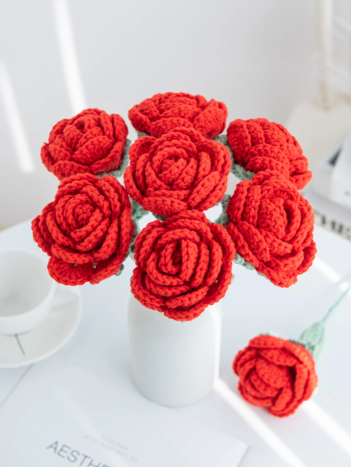 1/4 Stück Künstliche Handgefertigte Gehäkelte Rose Fertigprodukt für Gartenbogen Hochzeit Brautstrauß Heim Bonsai Party DIY Geschenkbox – Detail 14