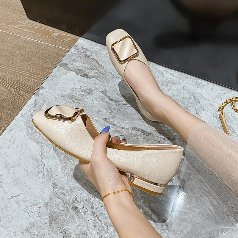 Plus Size 35-43 Women Low Heel Shoes Square Toe Big Buckle Flats Office Lady Slip-on Leather Loafers Spring Pumps Shoes