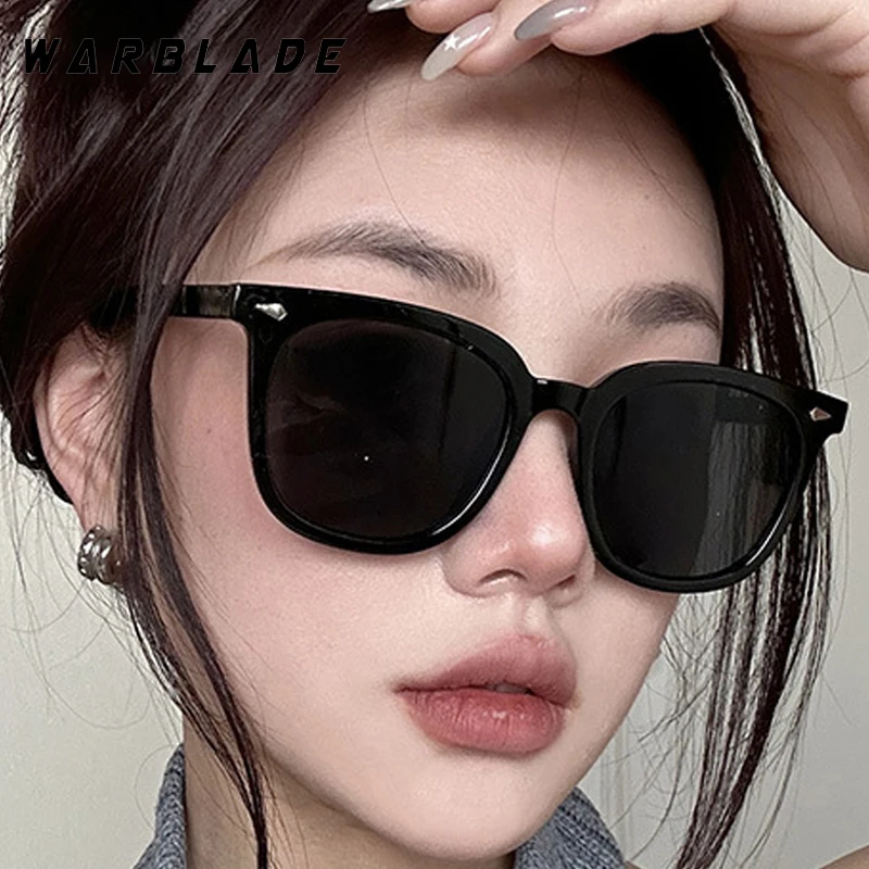 

Classic Popular Brand Designer Sun Glasses Rivet Vintage Small Square Sunglasses Women Men Outdoor Summer Traveling Shades UV400