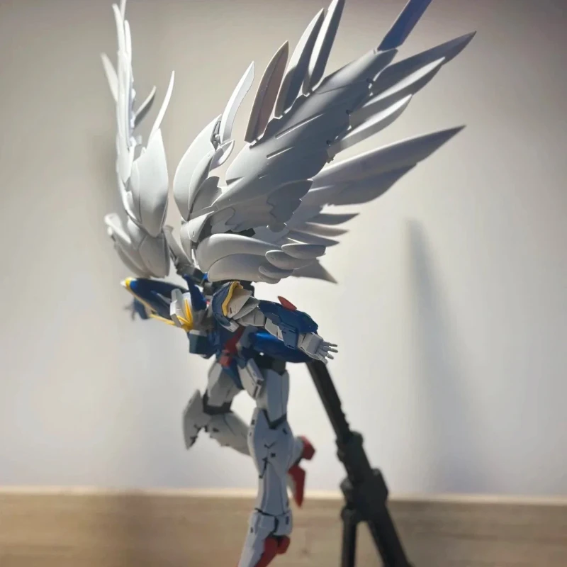 إصدار MG Wing Zero EW. KA 1/100 عمل أرقام أطقم منمذجة لعبة تجميع بلاستيكية مفصلية ميكا مع اكسسوارات حلية الصبي هدية