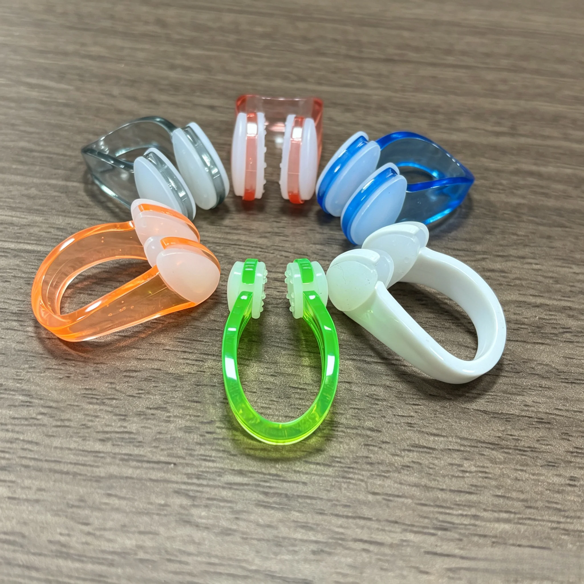 12/6 pieces in random colors, swimming nose clip, silicone, non-slip and anti-fall, suitable for adults, anti-choking accessory for pool diving training, Halloween and Christmas gift